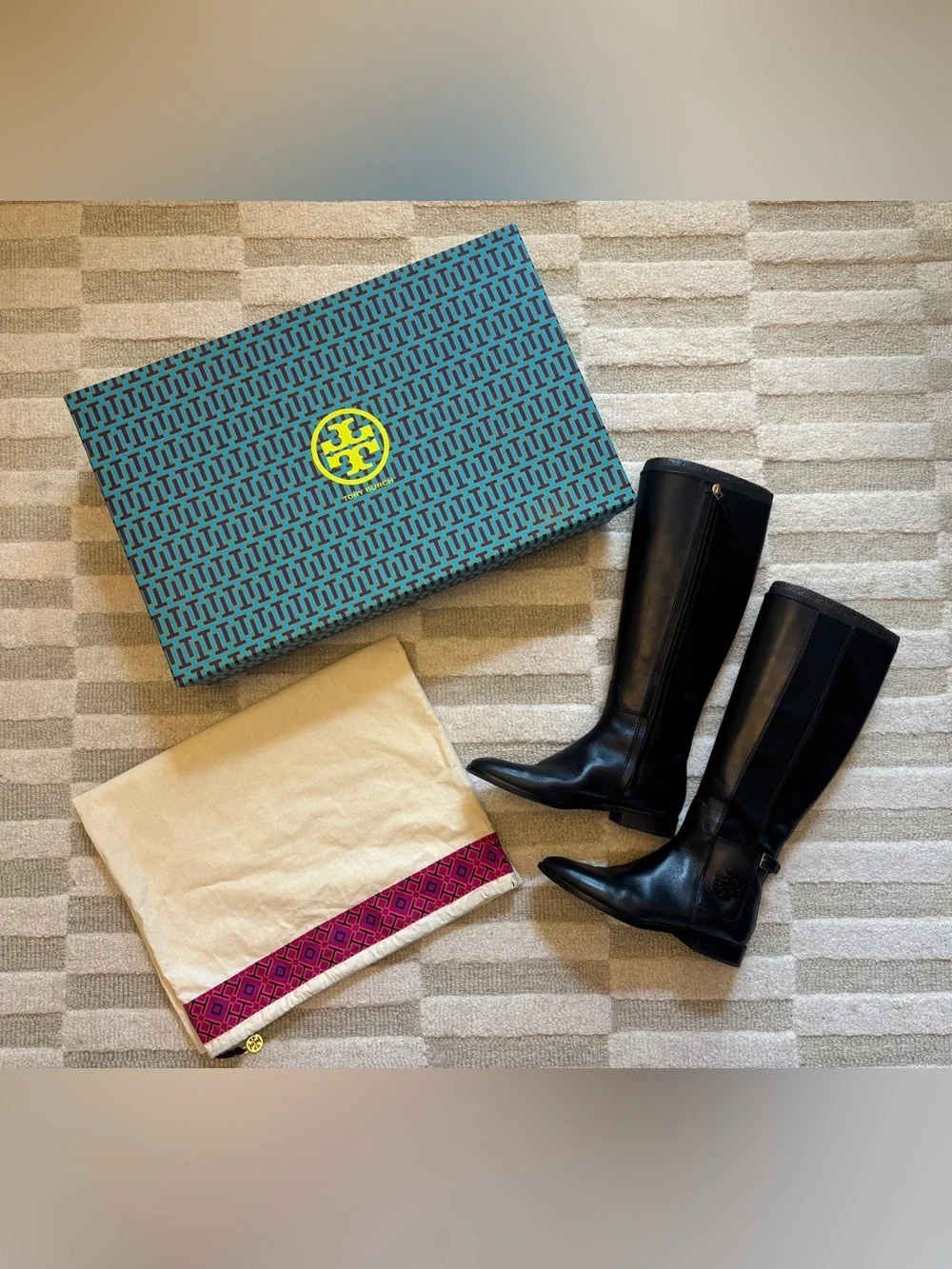 Tory Burch Wyatt 2 Tall Black Leather Stretch Boots – Women’s Size 8